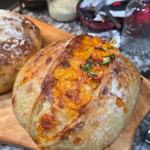 🌶️ Jalapeño Cheddar Sourdough Loaf