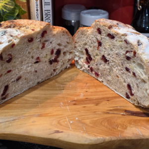 🌻 Cranberry Sunflower Seed Sourdough Loaf